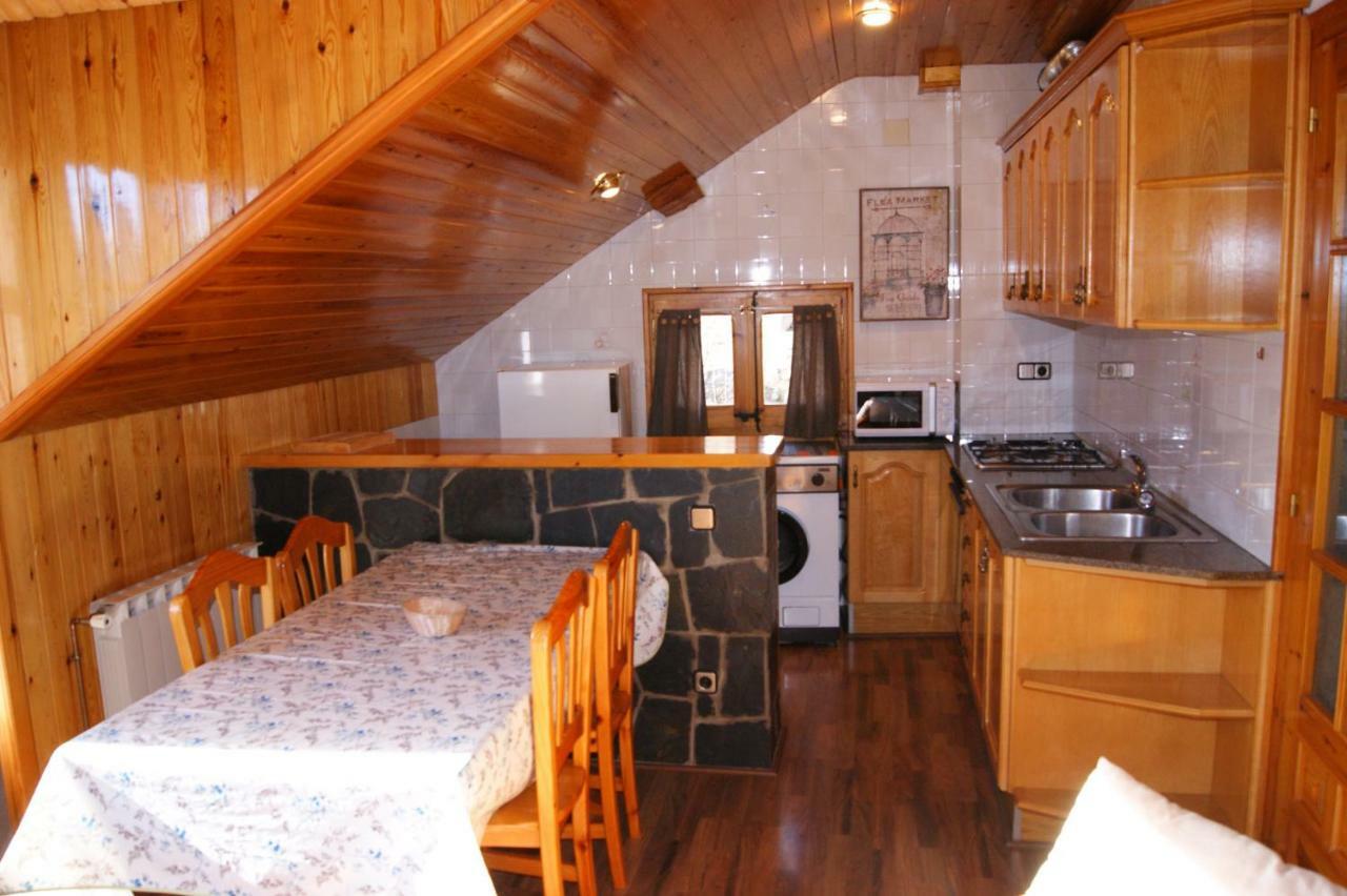 אספוט Apartaments Pont Romanic מראה חיצוני תמונה