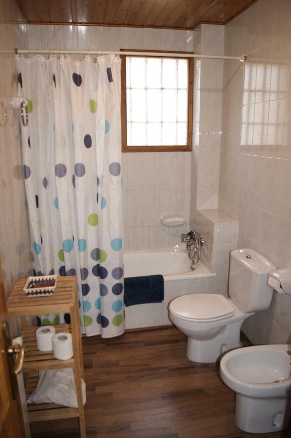 אספוט Apartaments Pont Romanic מראה חיצוני תמונה
