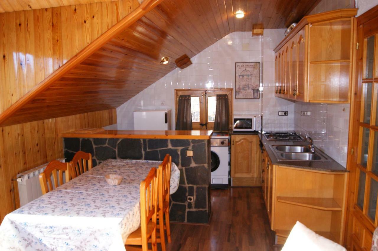 אספוט Apartaments Pont Romanic מראה חיצוני תמונה